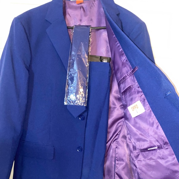 Mens Blue Suit - Picture 3 of 8